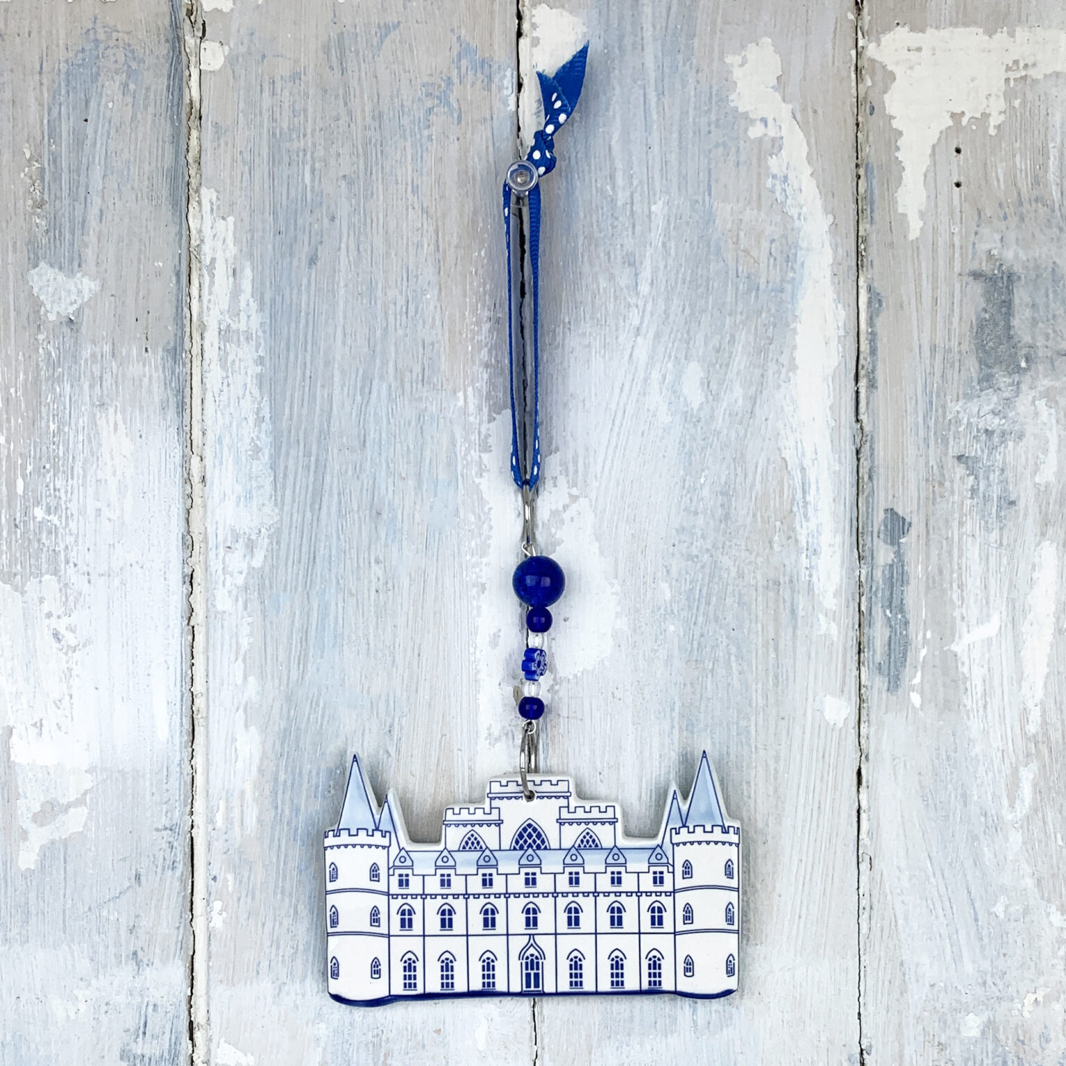 Inveraray Castle — handmade ceramic decoration