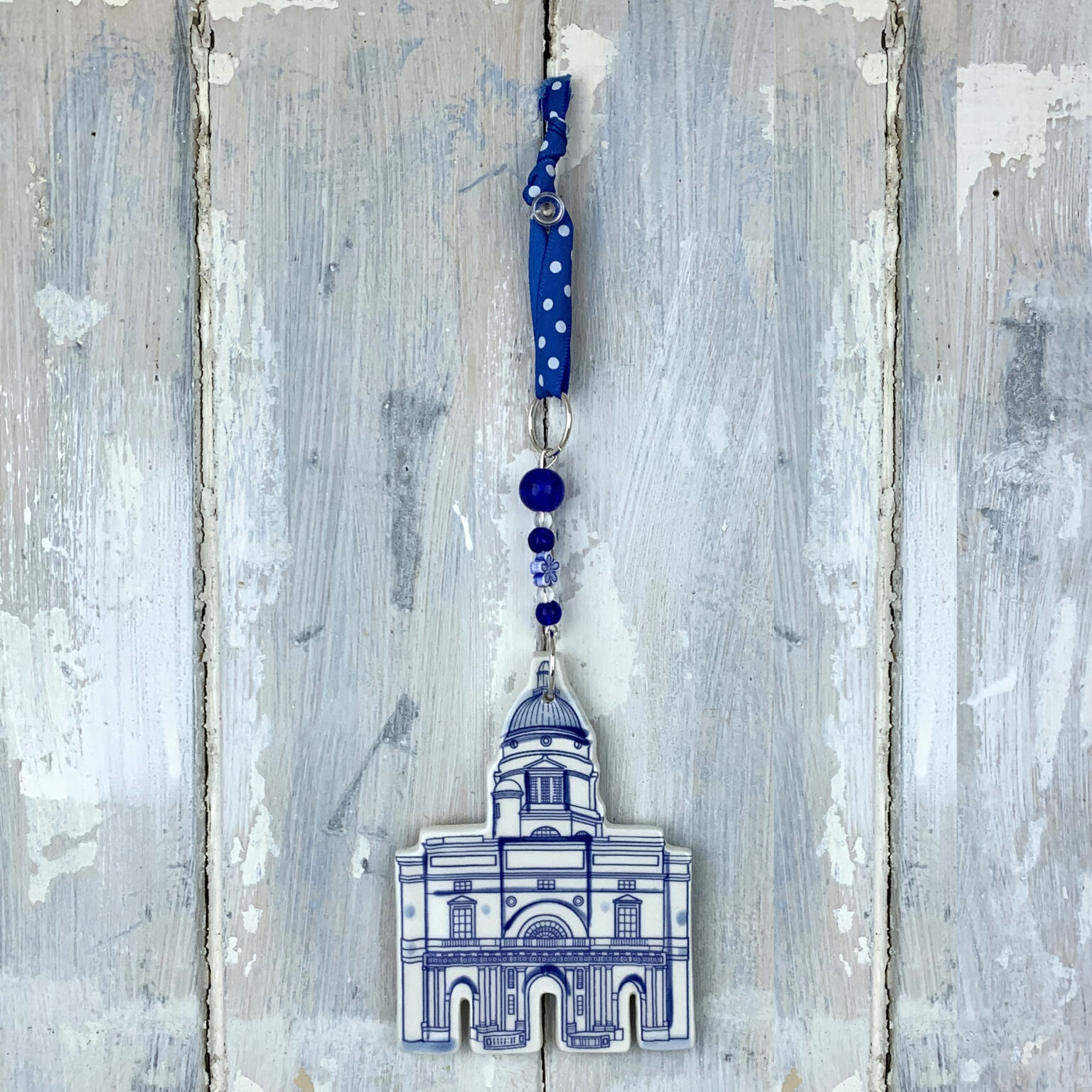 Old College, Edinburgh — handmade ceramic decoration