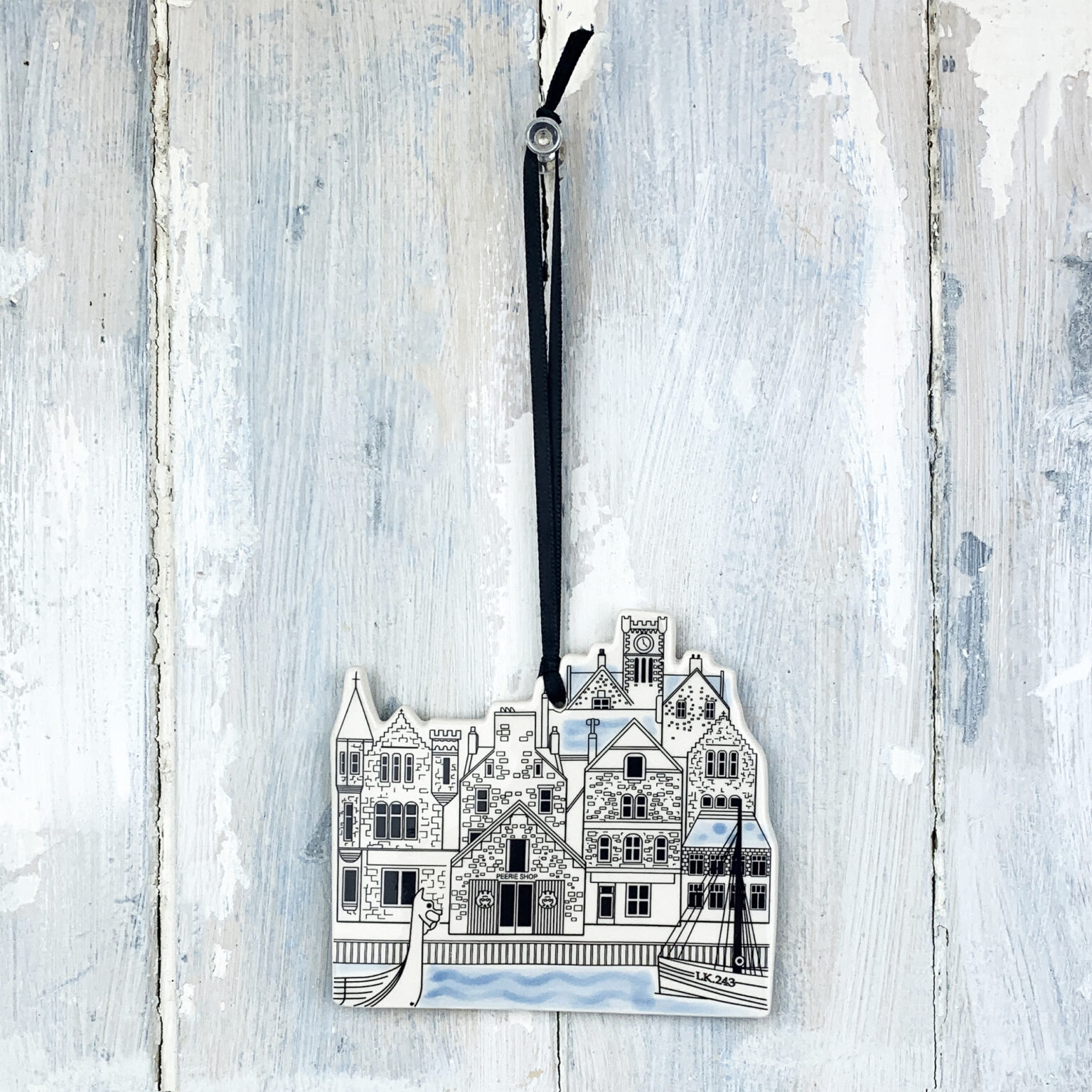 Peerie Shop, Lerwick — handmade ceramic decoration