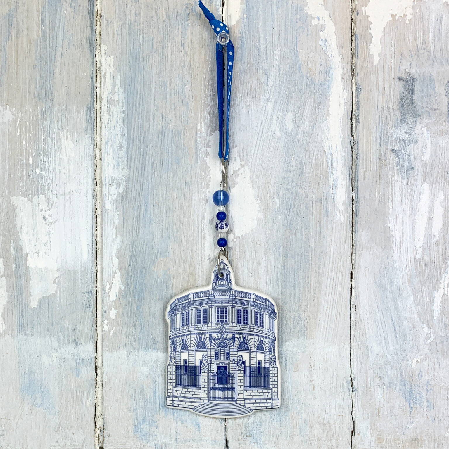 Sheldonian Theatre — handmade ceramic decoration